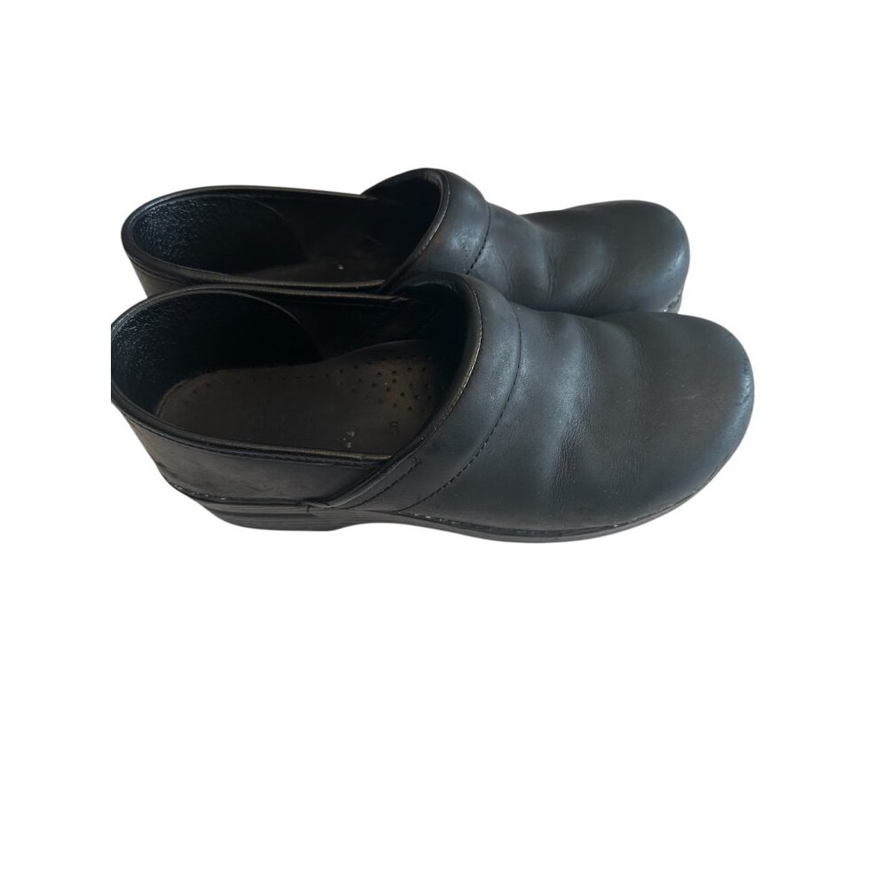 Dansko Women's Black Leather Professional Clogs Size 40 EU
